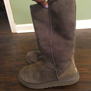 Ugg Tall boots size 9